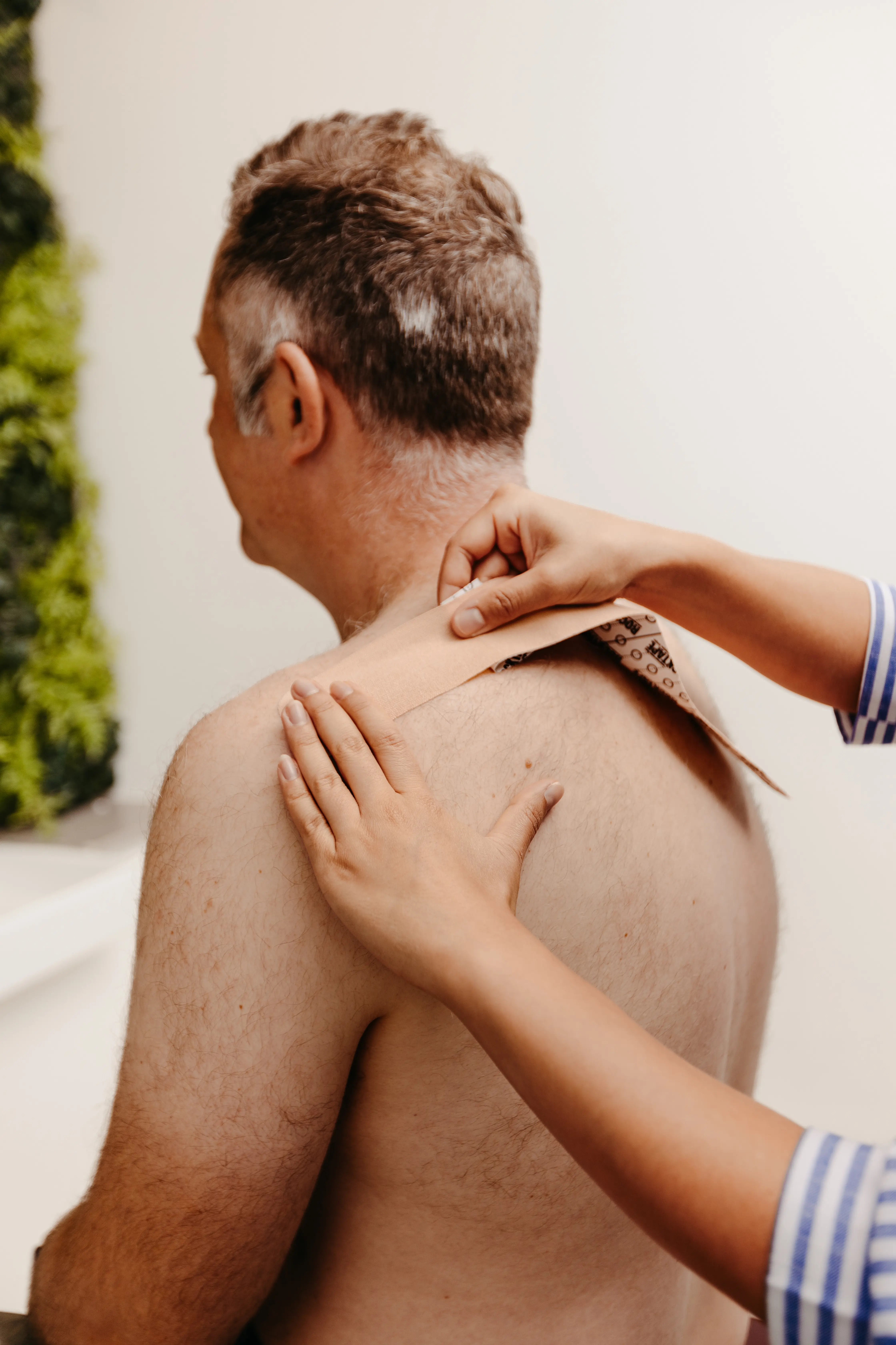 Back and neck pain chiropractic care in Balgowlah